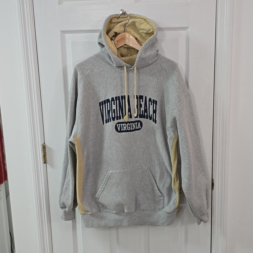 Virginia Beach Virginia Hooded Long Sleeve Gray Beige Sweatshirt Size XL